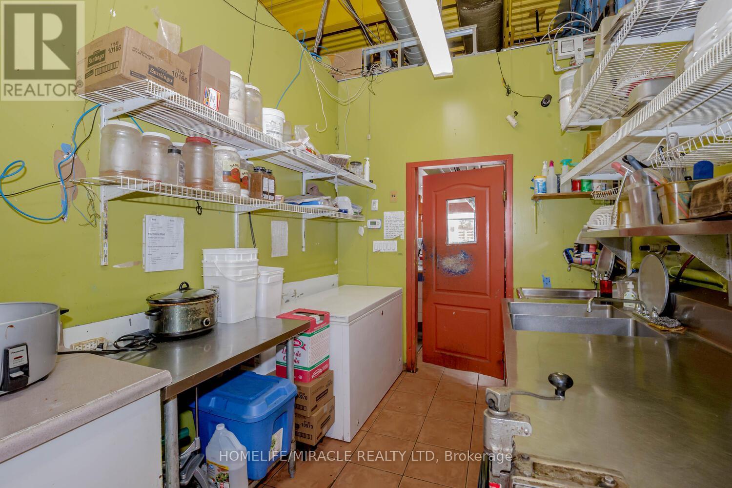 1C - 1035 Brant Street, Burlington, ON