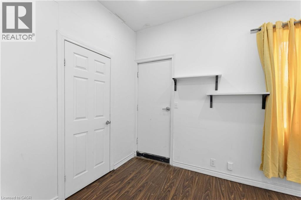 750 Barton Street E Unit# 3, Hamilton, ON - Indoor Photo Showing Other Room