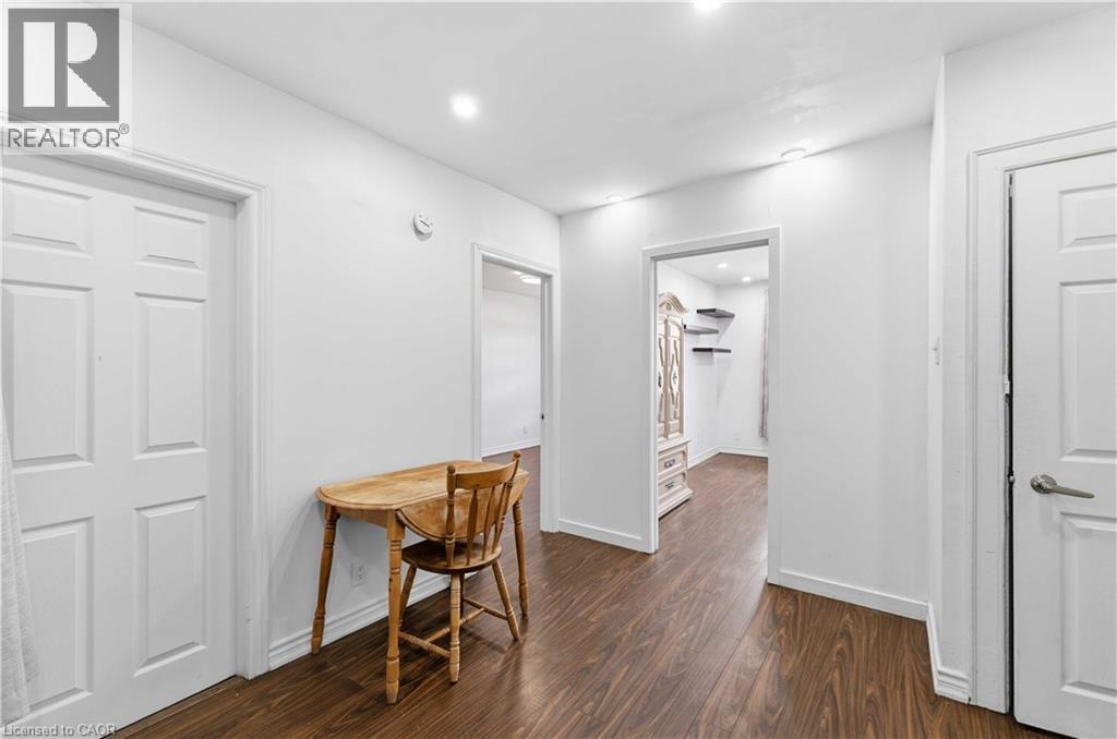 750 Barton Street E Unit# 3, Hamilton, ON - Indoor Photo Showing Other Room