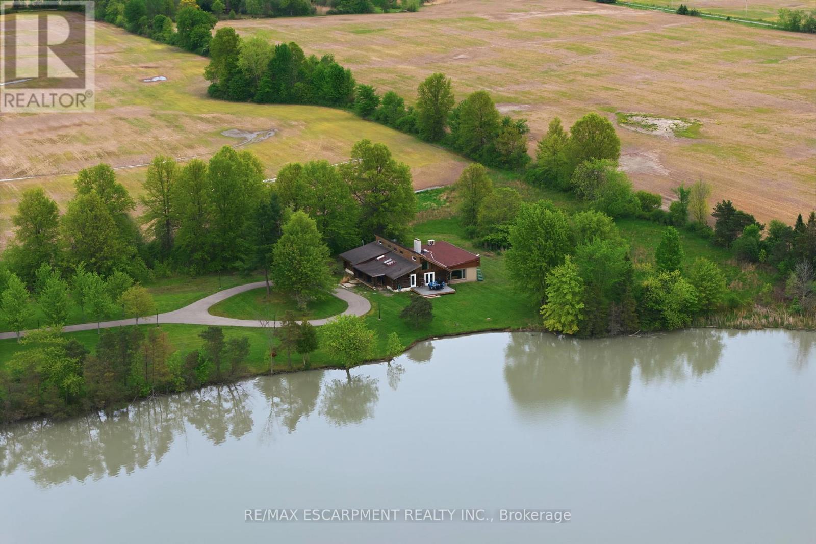 678 Chantler Road, Pelham, ON - Outdoor With Body Of Water With View