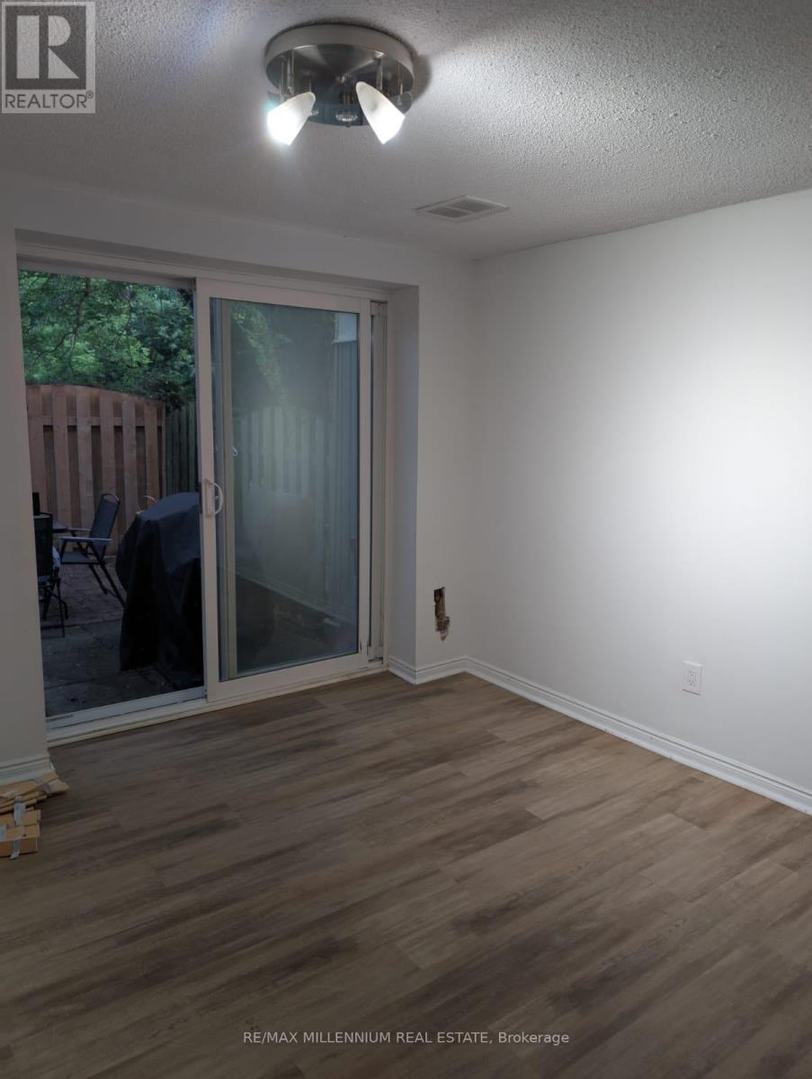 9 - 30 Green Valley Drive, Kitchener, ON - Indoor Photo Showing Other Room