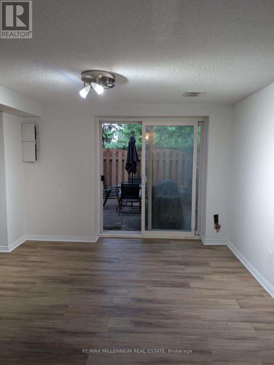 9 - 30 Green Valley Drive, Kitchener, ON - Indoor Photo Showing Other Room