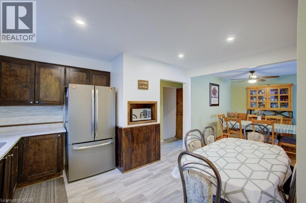 44 Madison Avenue, Orangeville, ON - Indoor Photo Showing Other Room