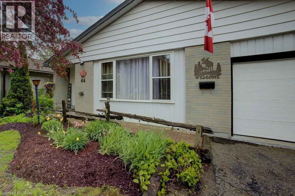 44 Madison Avenue, Orangeville, ON - Outdoor