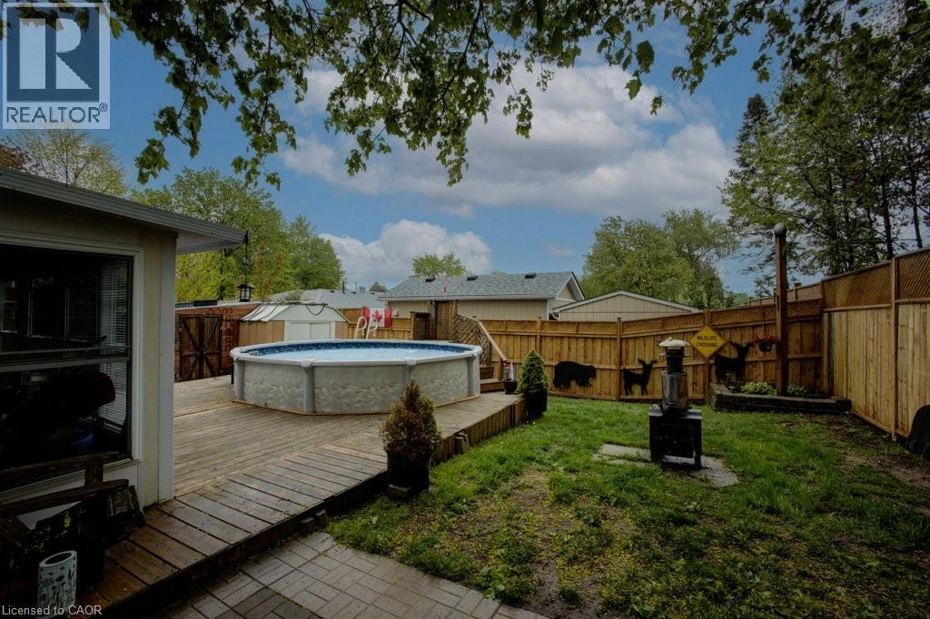 44 Madison Avenue, Orangeville, ON - Outdoor With Above Ground Pool