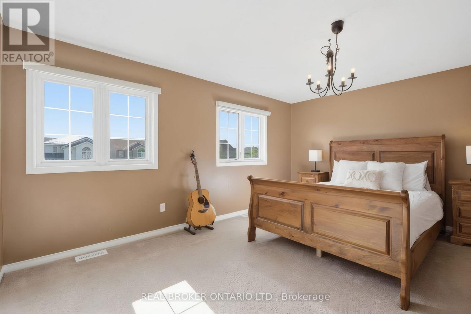 1089 Copper Leaf Crescent, Kitchener, ON - Indoor Photo Showing Bedroom