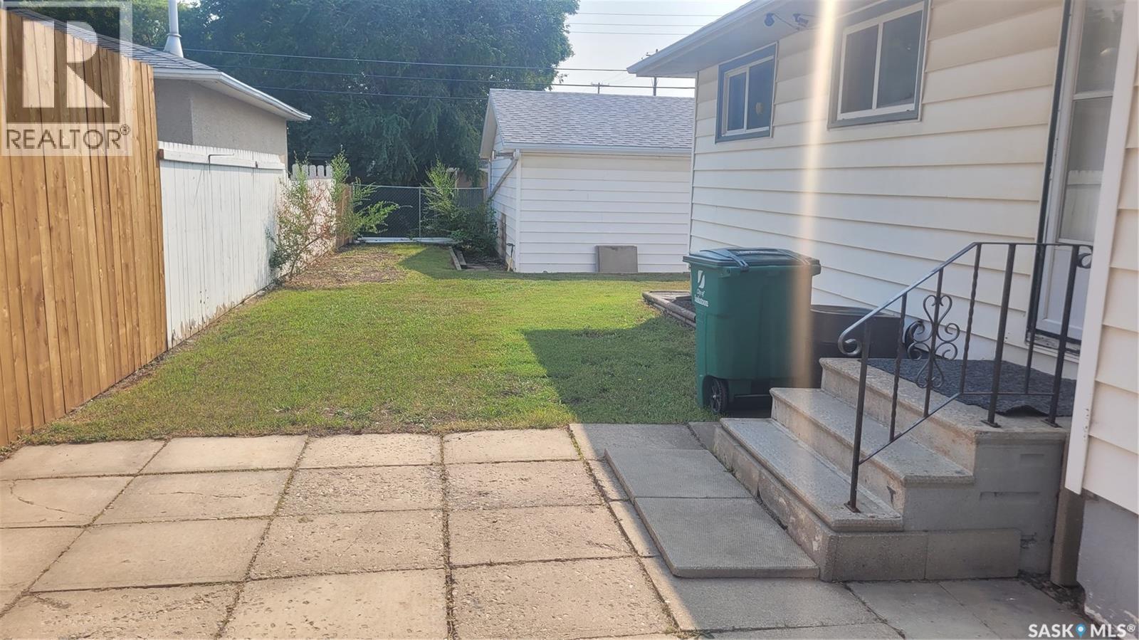 1210 P Avenue N, Saskatoon, SK - Outdoor With Exterior