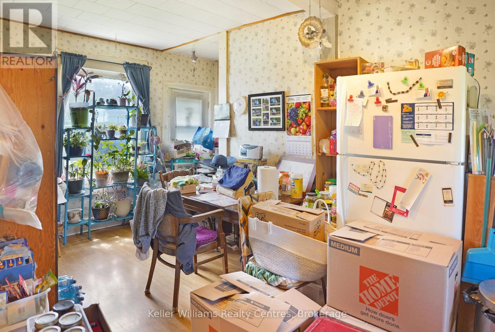 580307 Sideroad 60, Chatsworth, ON - Indoor Photo Showing Other Room