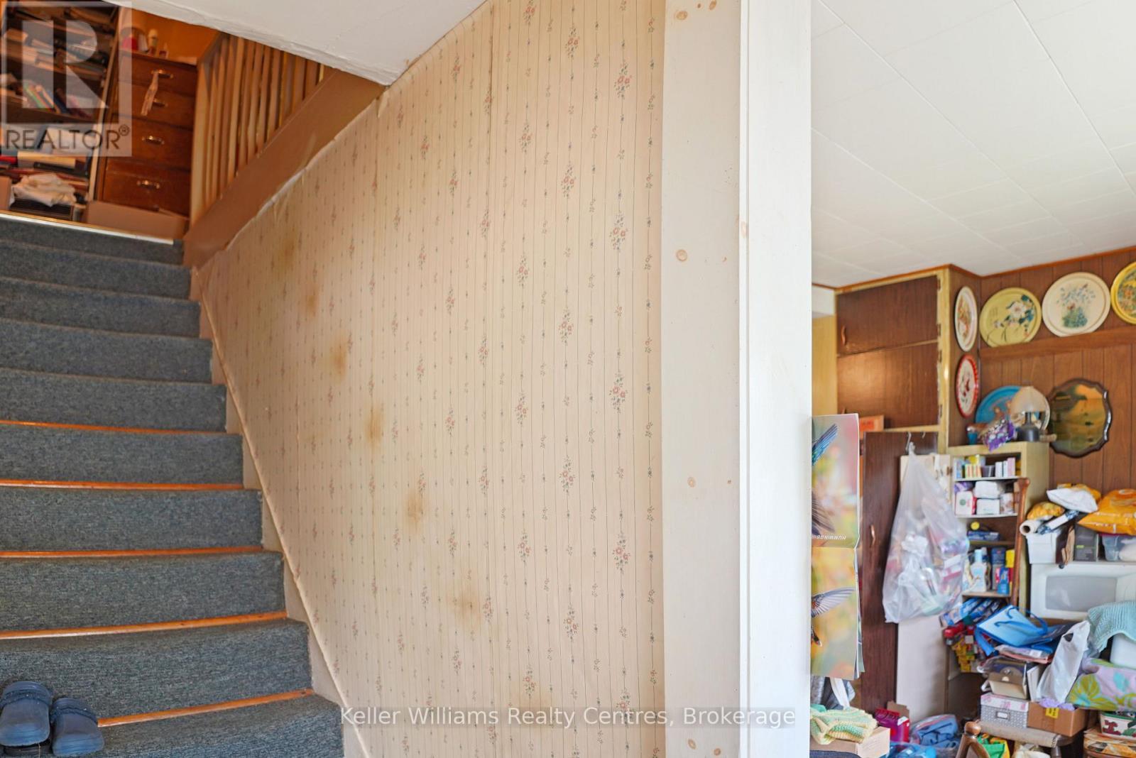 580307 Sideroad 60, Chatsworth, ON - Indoor Photo Showing Other Room