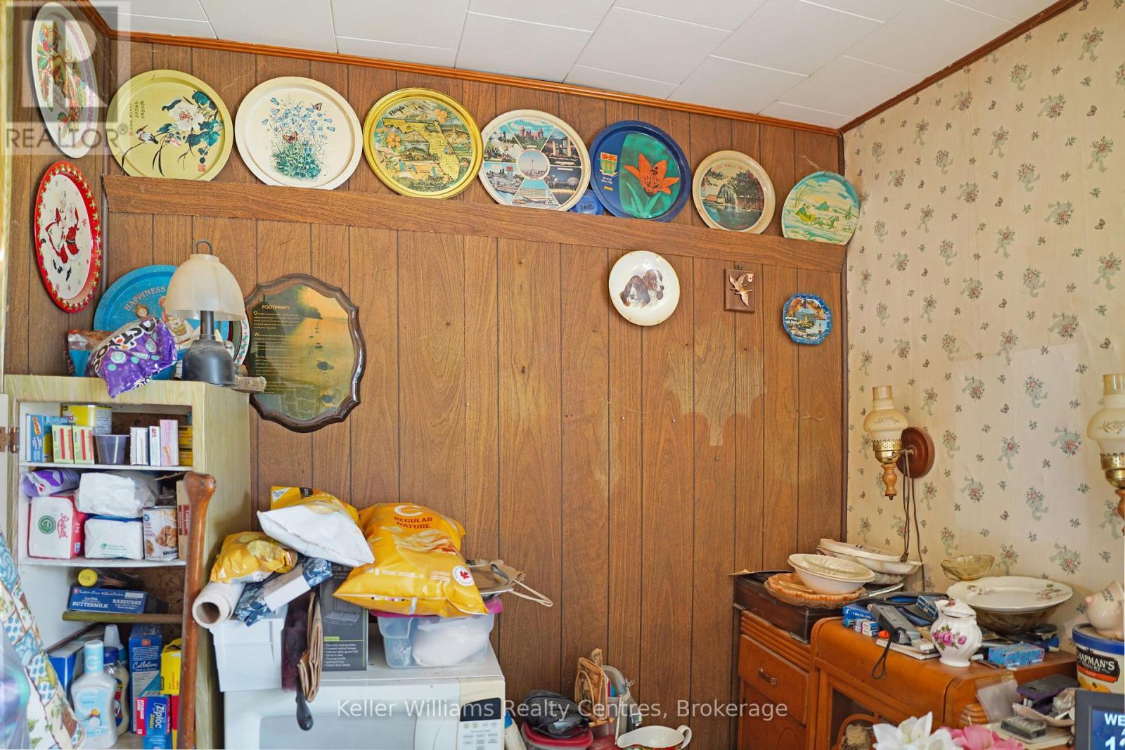 580307 Sideroad 60, Chatsworth, ON - Indoor Photo Showing Other Room