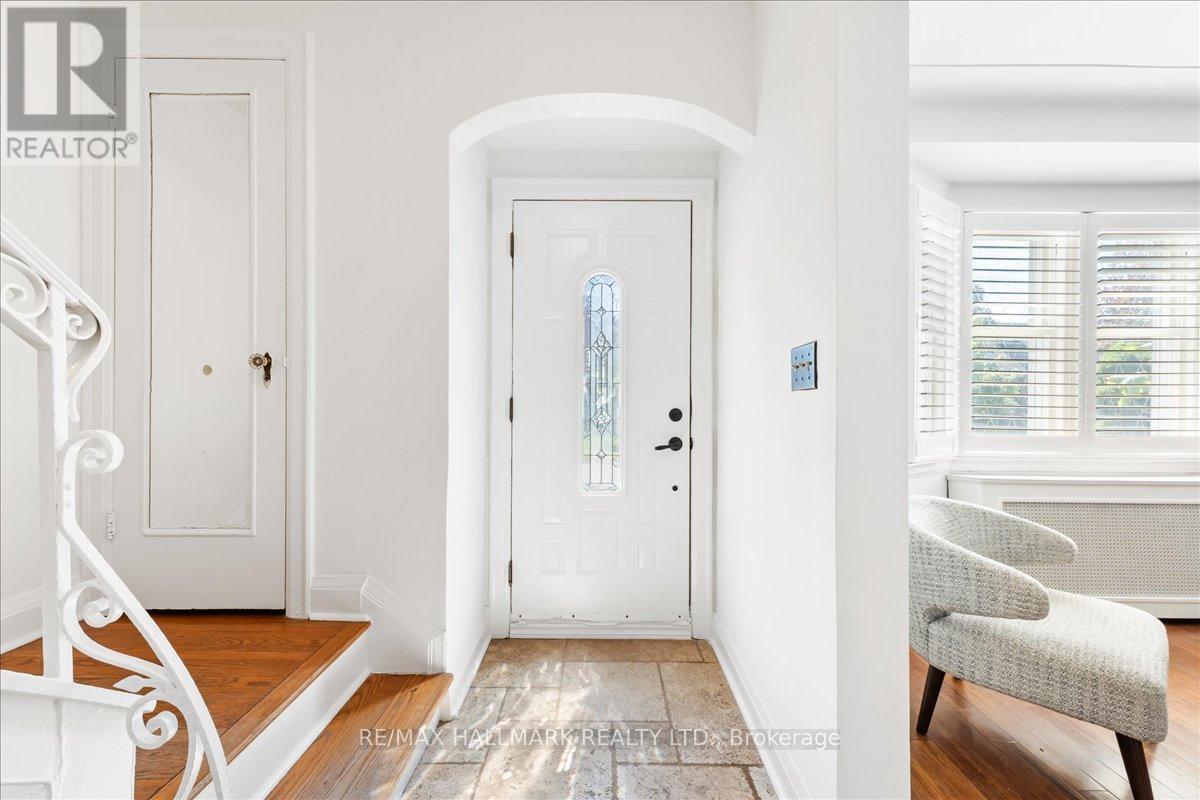 62 Tuxedo Avenue S, Hamilton, ON - Indoor Photo Showing Other Room