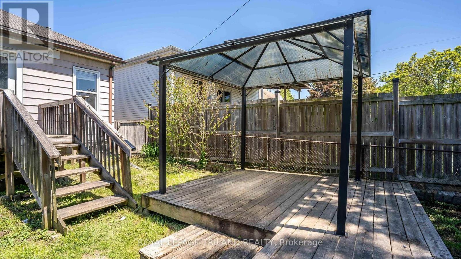 Virtually Staged - 1291 Trafalgar Street, London East (East M), ON - Outdoor With Deck Patio Veranda