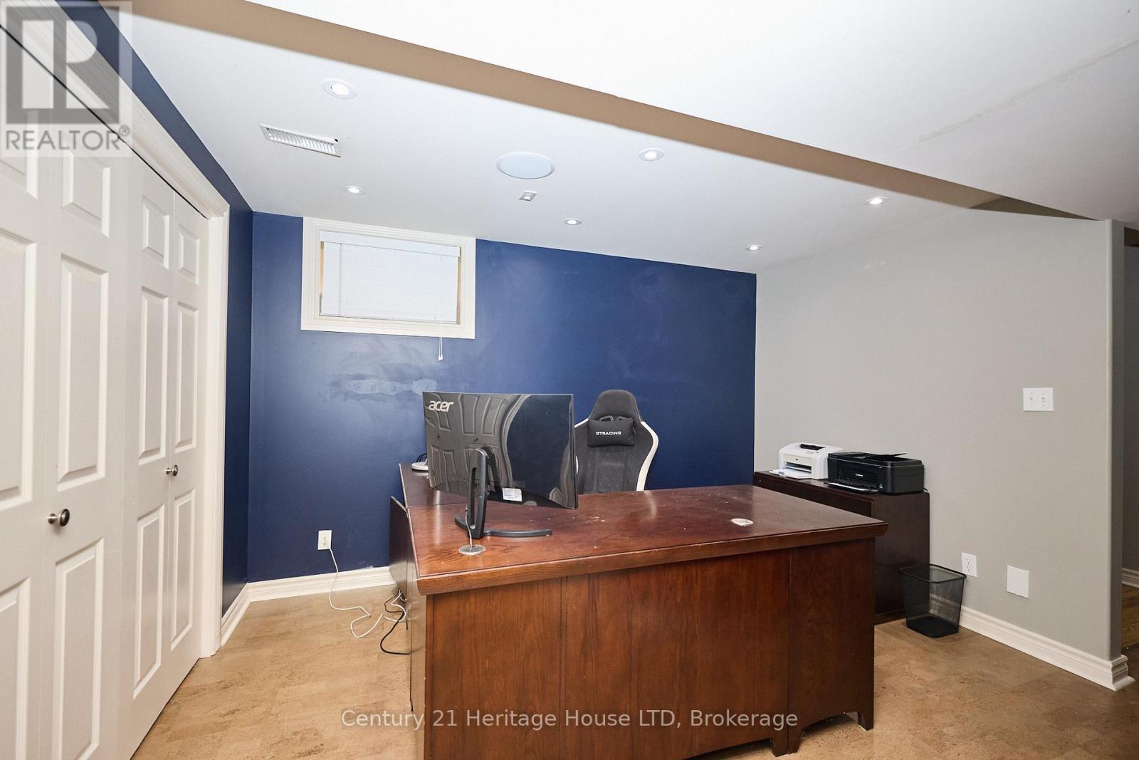 4 Arlene Street, St. Catharines (Rykert/Vansickle), ON - Indoor Photo Showing Office