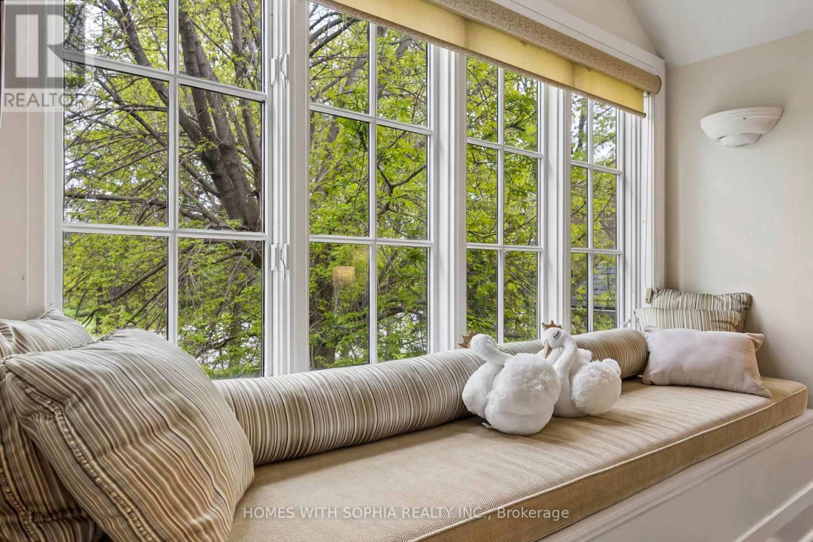 Primary bedroom View - 162 Glenvale Boulevard, Toronto, ON - Indoor