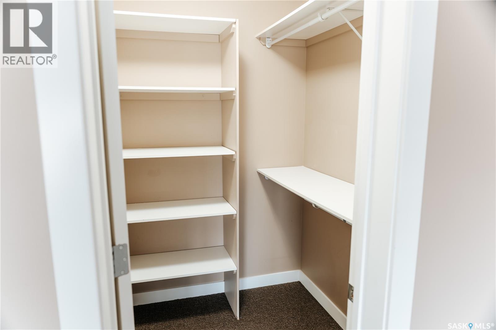 145 Mcintyre Street N, Regina, SK - Indoor With Storage