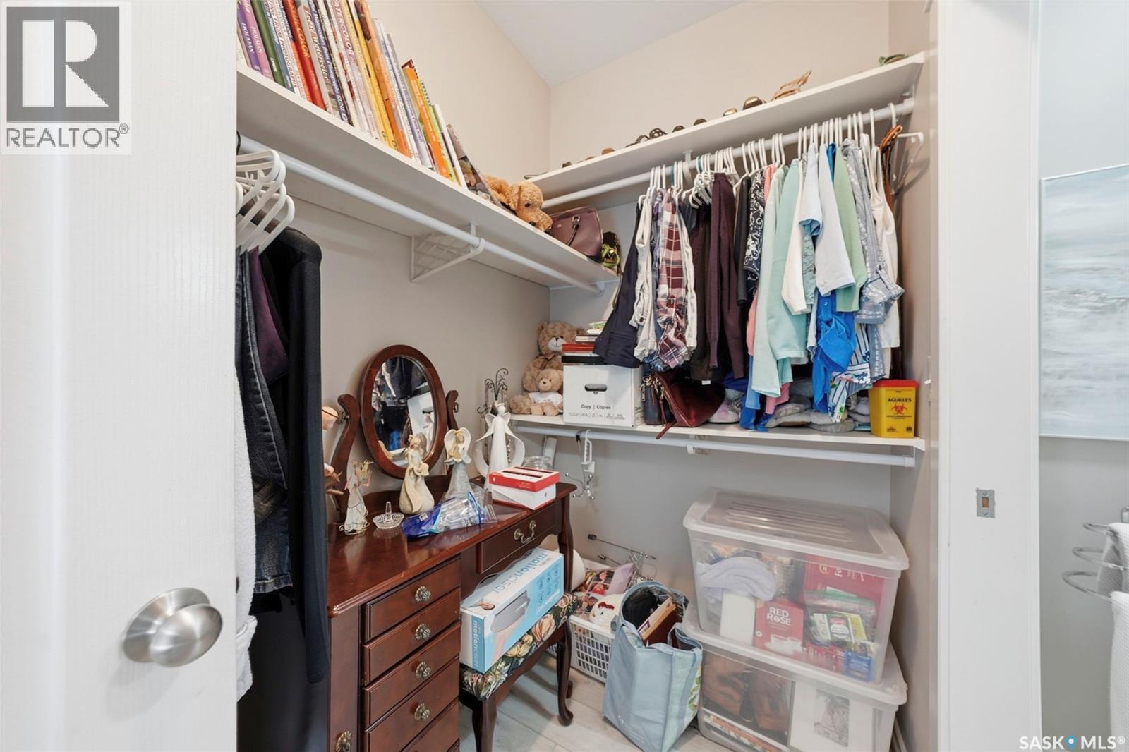 8 320 3Rd Street, Osler, SK - Indoor With Storage