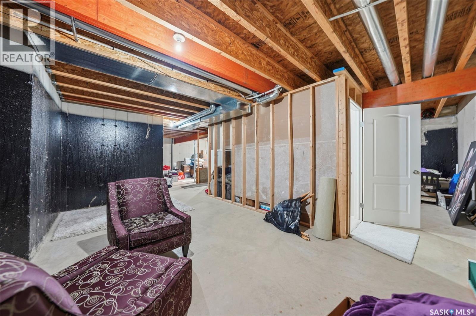 8 320 3Rd Street, Osler, SK - Indoor Photo Showing Basement