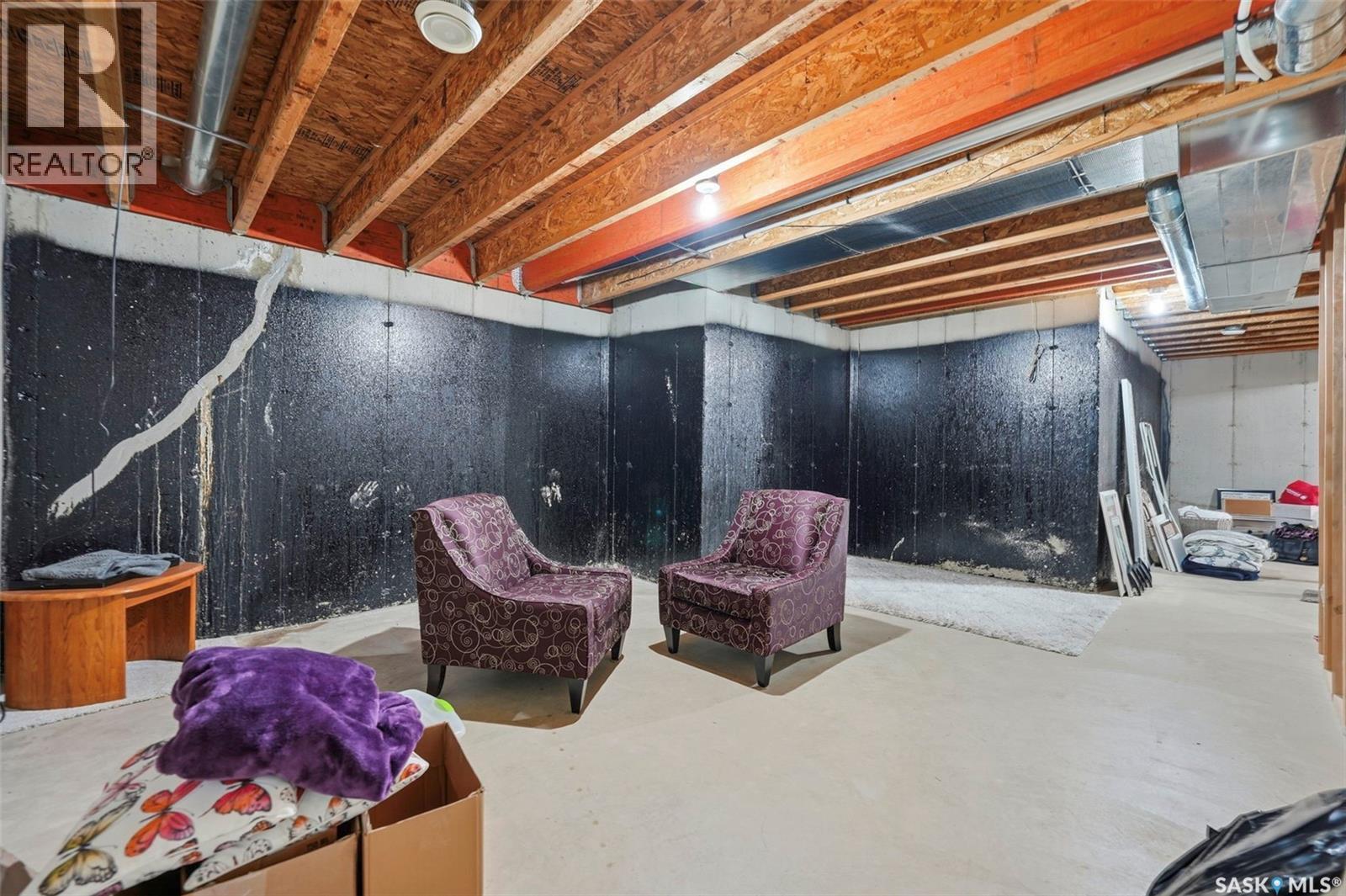 8 320 3Rd Street, Osler, SK - Indoor Photo Showing Basement