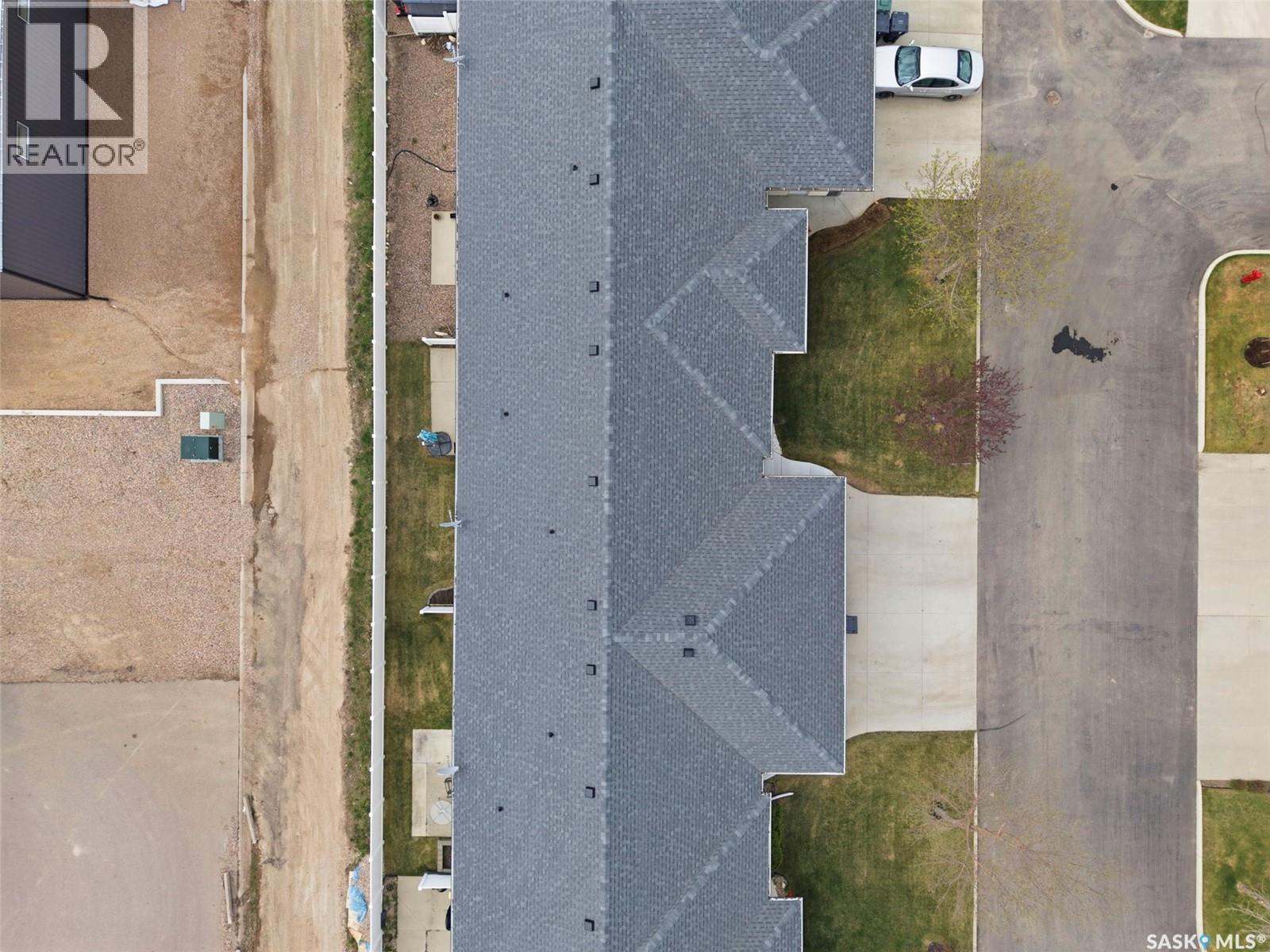 8 320 3Rd Street, Osler, SK - Outdoor
