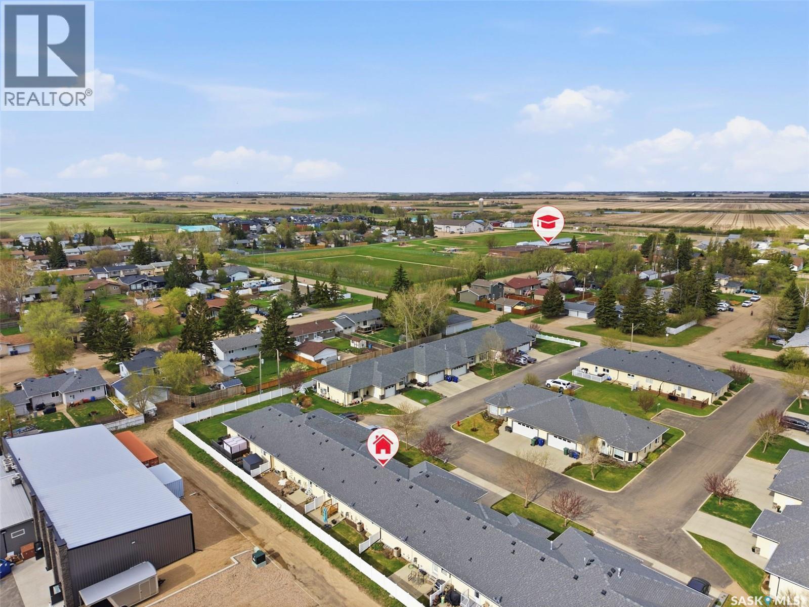 8 320 3Rd Street, Osler, SK - Outdoor With View