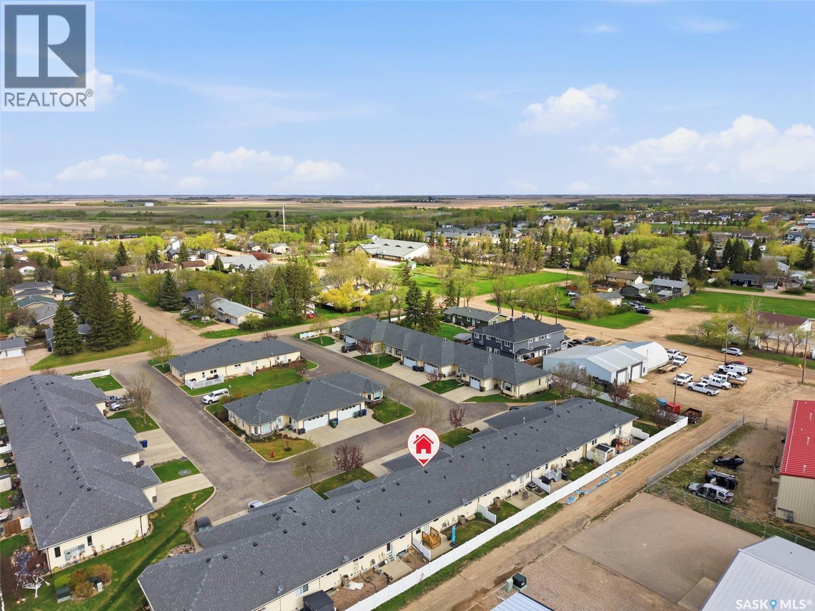 8 320 3Rd Street, Osler, SK - Outdoor With View