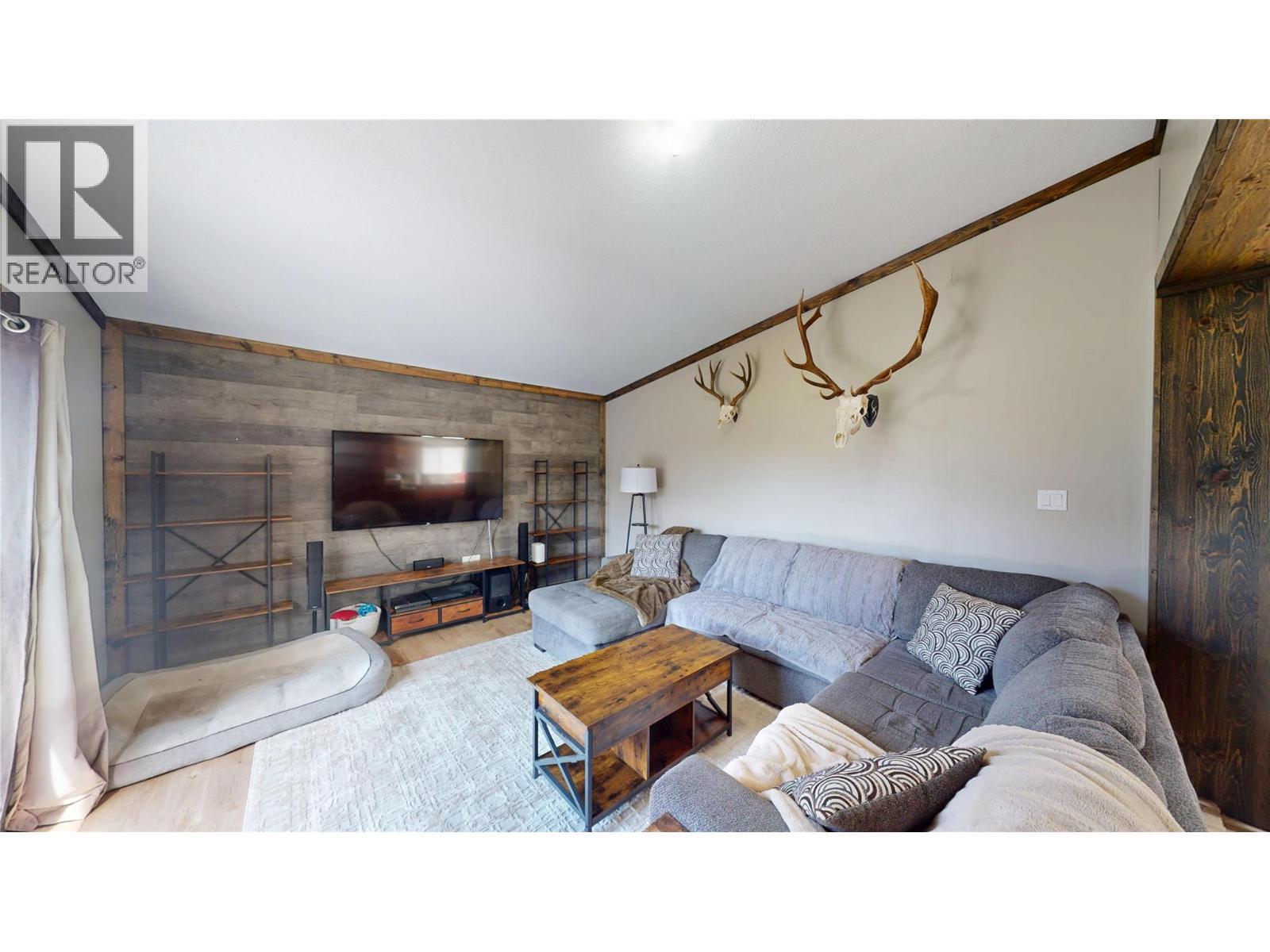 100 Industrial Road 1 Unit# 101, Sparwood, BC