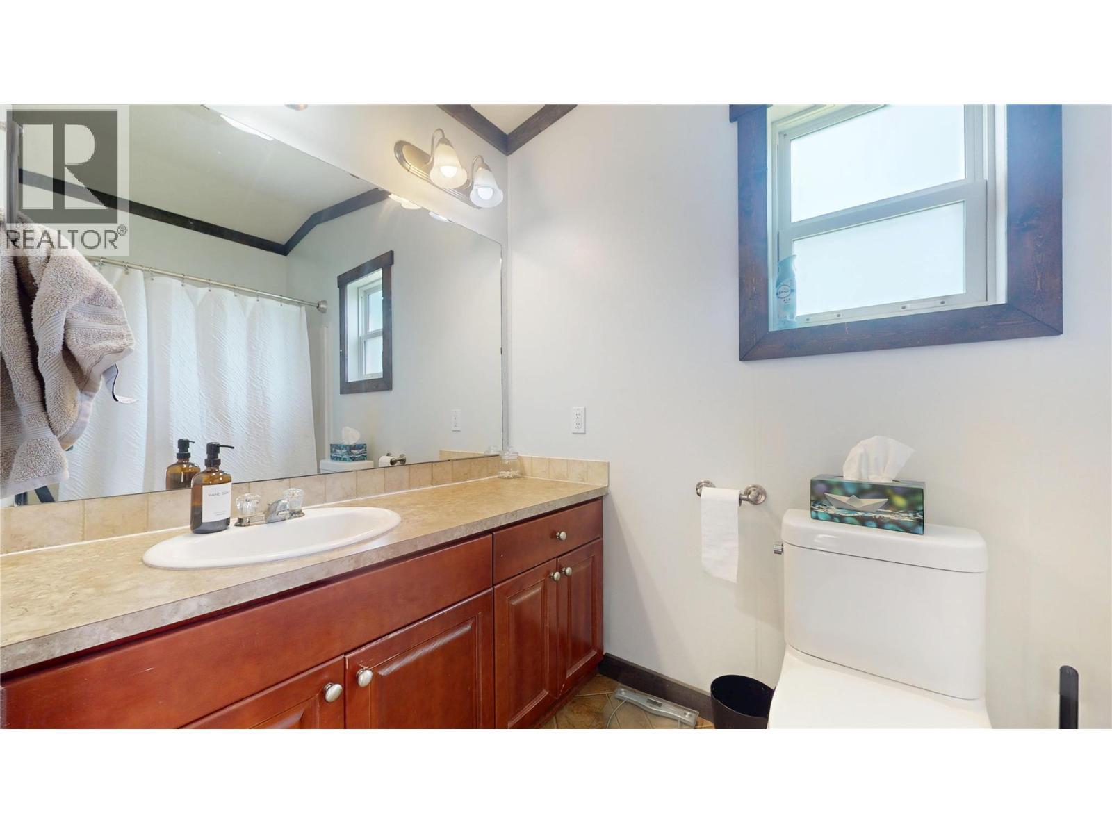 100 Industrial Road 1 Unit# 101, Sparwood, BC