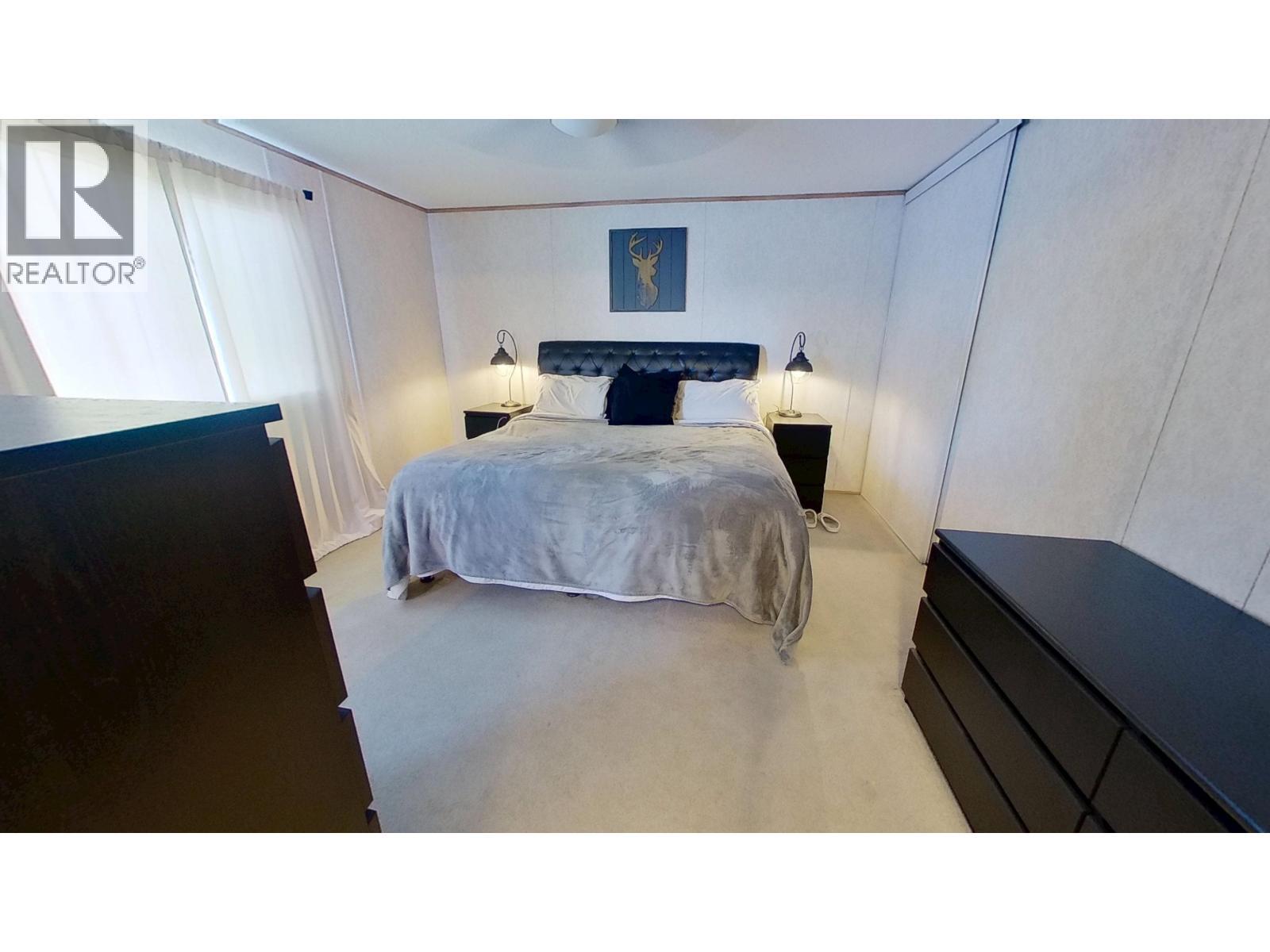 10074 99 Street, Taylor, BC - Indoor Photo Showing Bedroom