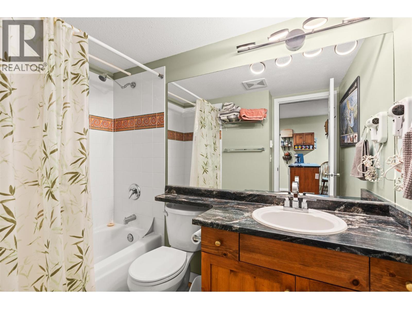 155 Silver Lode Lane Unit# 256, Vernon, BC - Indoor Photo Showing Bathroom