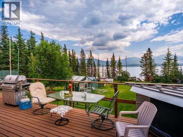 52 Lakeview Road, Whitehorse South, YT - Outdoor With Deck Patio Veranda With View