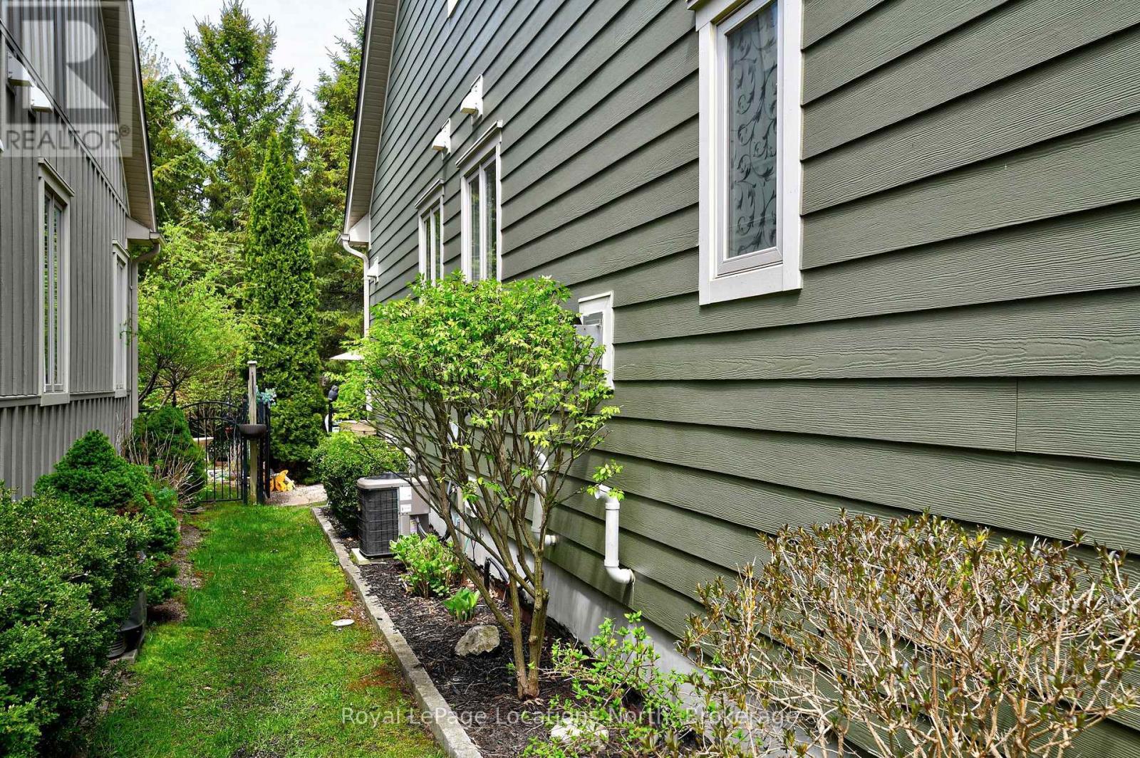 23 Covington Blue Crescent, Wasaga Beach, ON - Outdoor