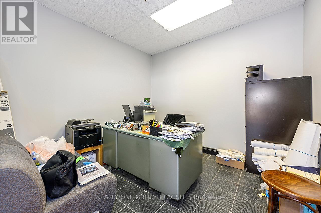 17 - 7171 Torbram Road, Mississauga, ON