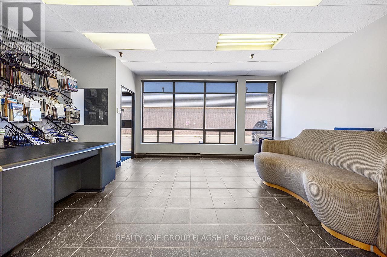17 - 7171 Torbram Road, Mississauga, ON