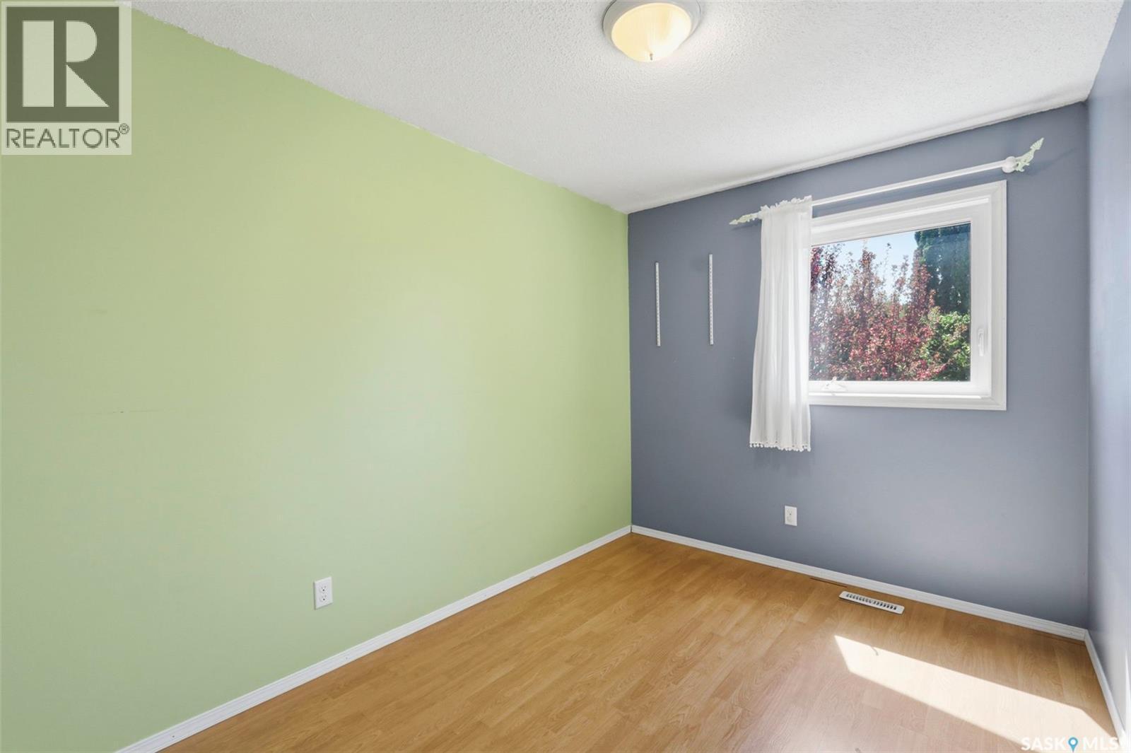 230 Konihowski Road, Saskatoon, SK - Indoor Photo Showing Other Room