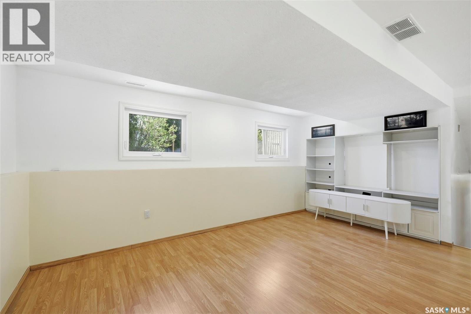 230 Konihowski Road, Saskatoon, SK - Indoor Photo Showing Other Room