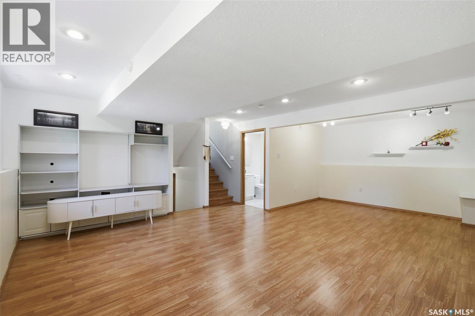 230 Konihowski Road, Saskatoon, SK - Indoor Photo Showing Other Room
