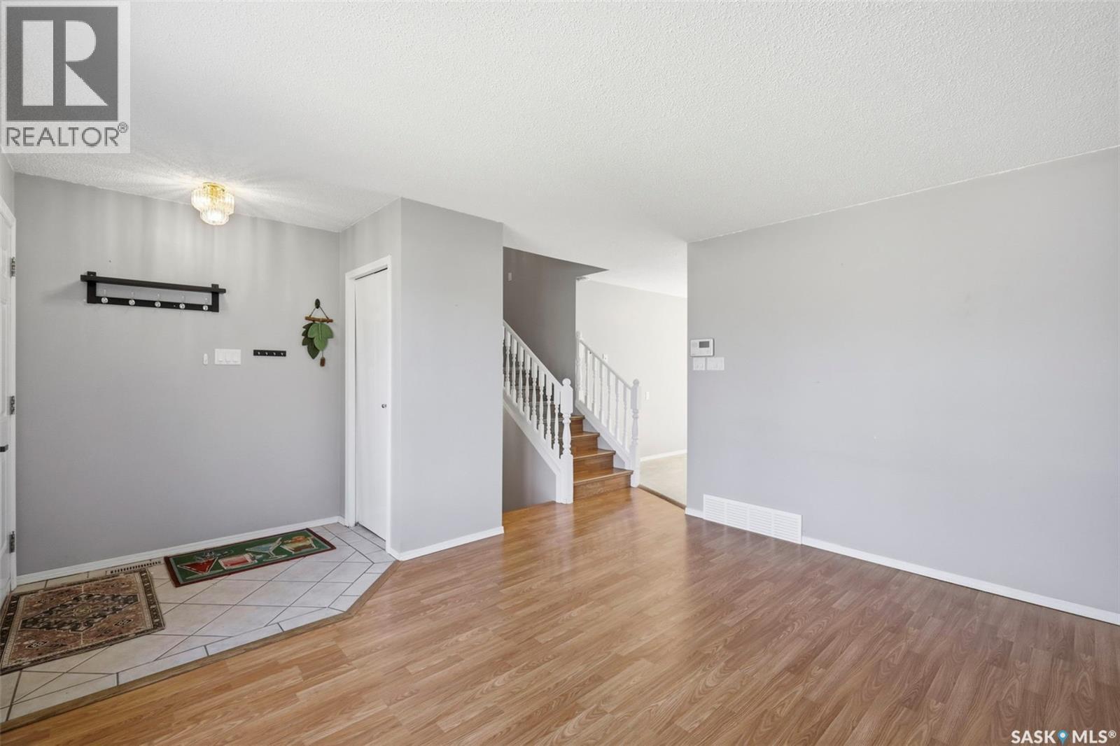 230 Konihowski Road, Saskatoon, SK - Indoor Photo Showing Other Room