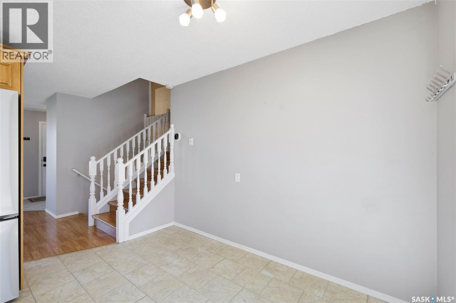230 Konihowski Road, Saskatoon, SK - Indoor Photo Showing Other Room