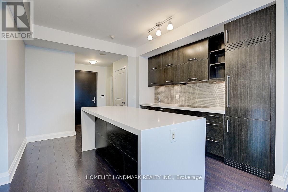 3411 - 65 St Mary Street, Toronto, ON - Indoor Photo Showing Kitchen