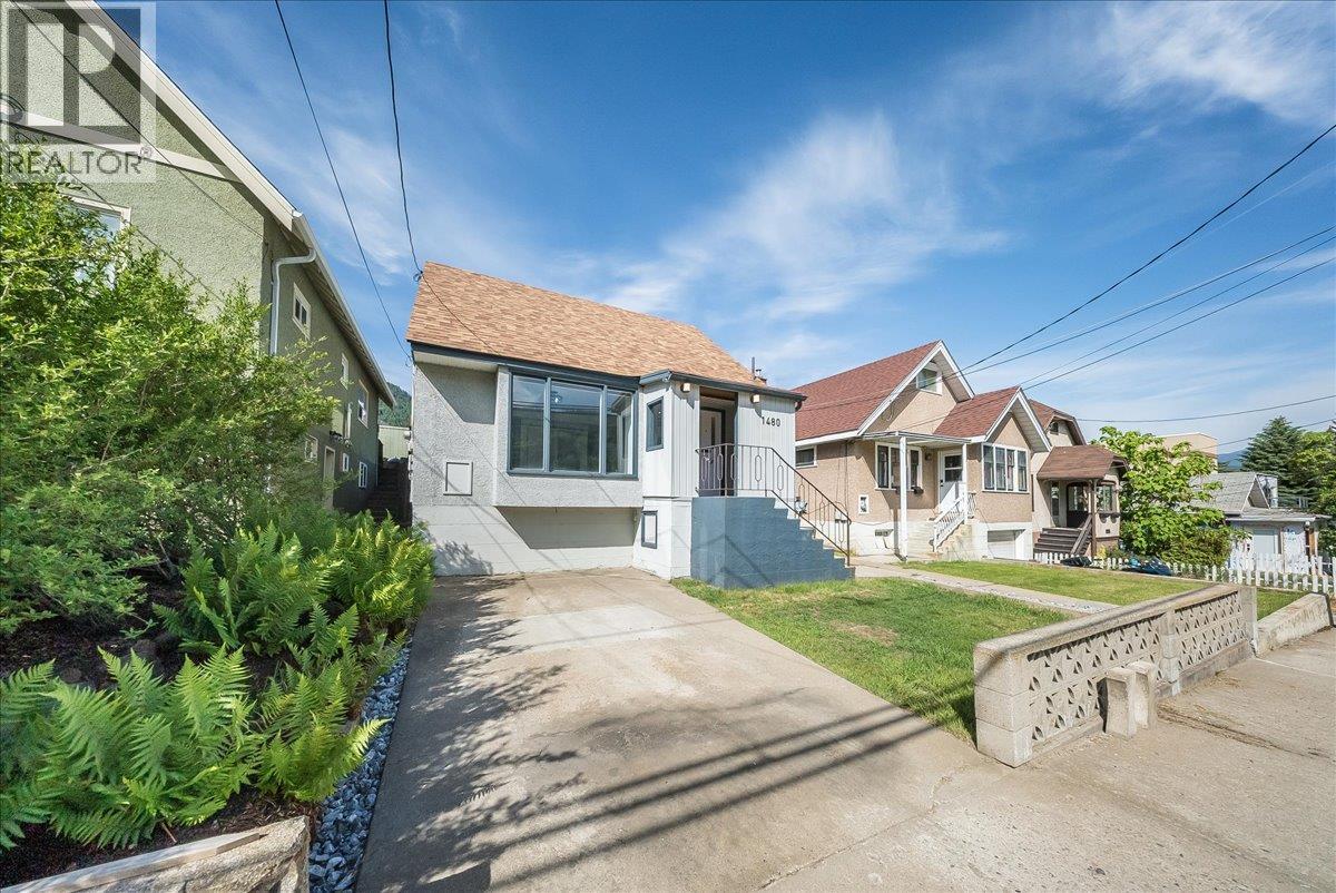 1480 Third Avenue, Trail, BC - Outdoor