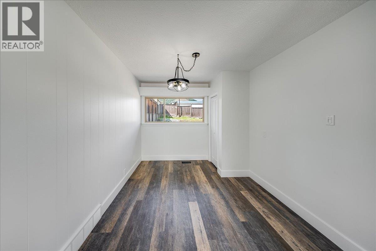 1480 Third Avenue, Trail, BC - Indoor Photo Showing Other Room
