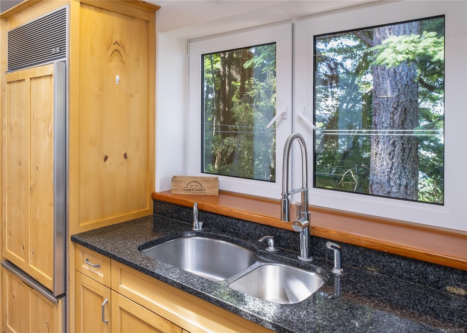 145 Petroglyph Way, Quadra Island, BC