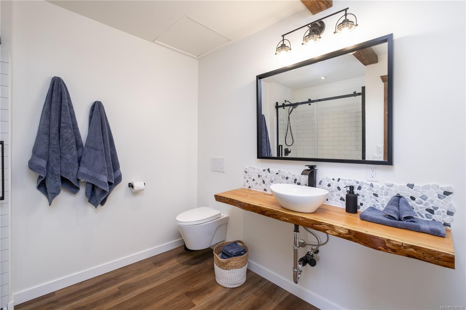 145 Petroglyph Way, Quadra Island, BC