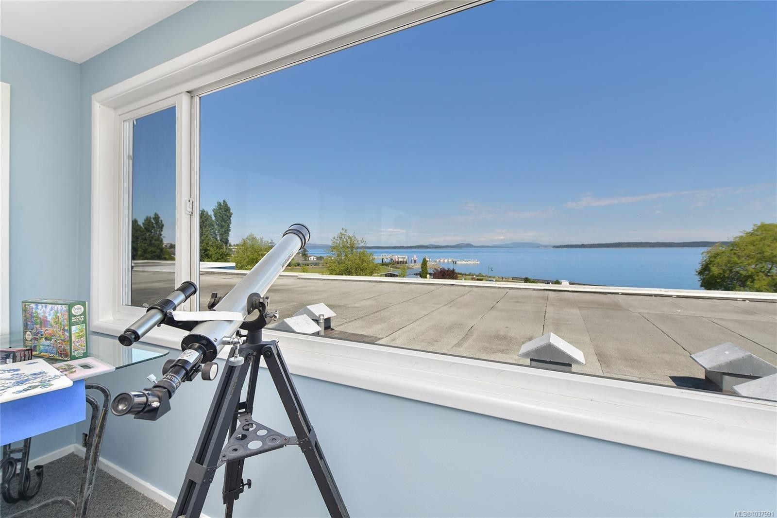 #111-9560 Fifth St, Sidney, BC - With Body Of Water With View