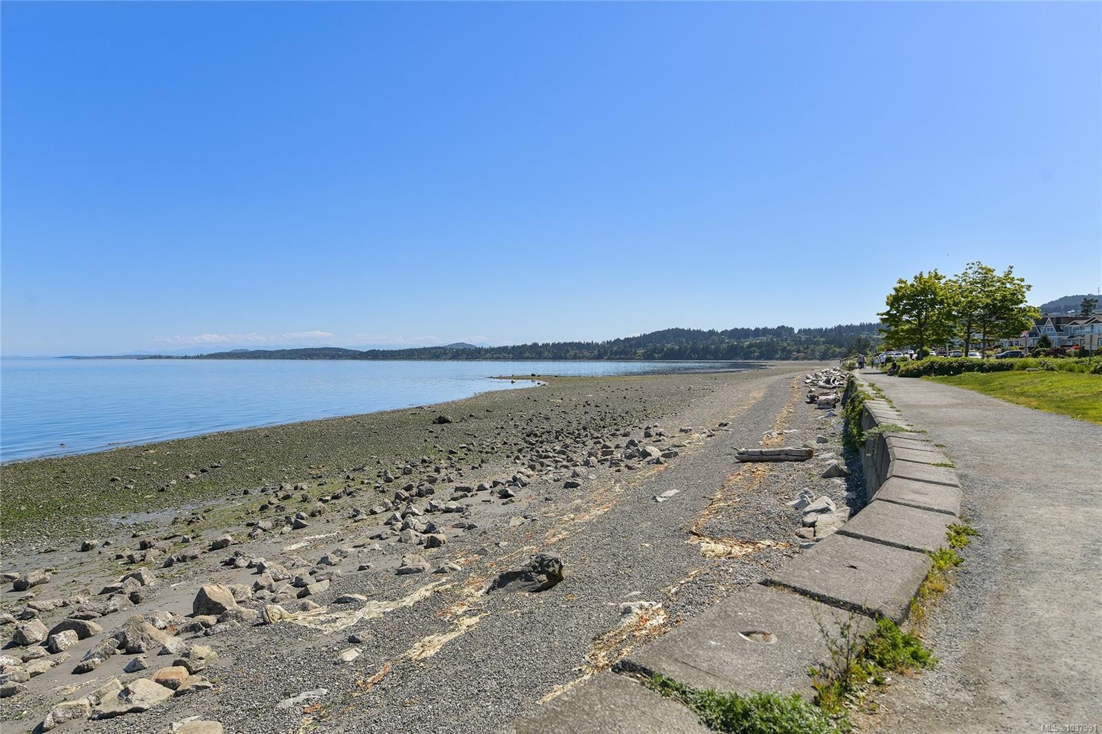 #111-9560 Fifth St, Sidney, BC - Outdoor With Body Of Water With View