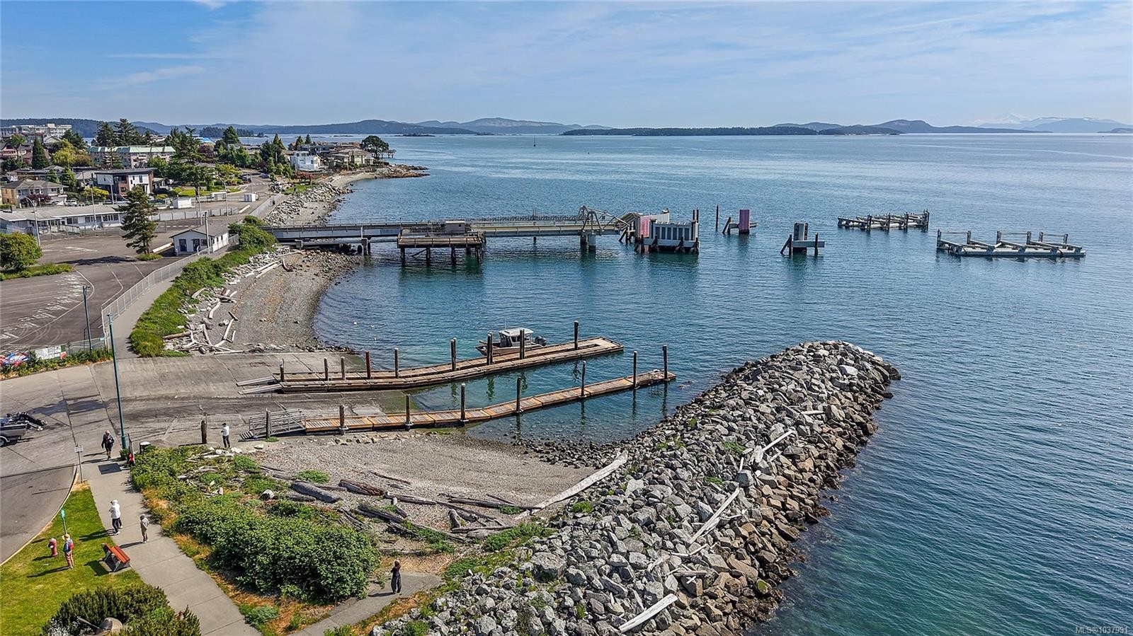 #111-9560 Fifth St, Sidney, BC - Outdoor With Body Of Water With View