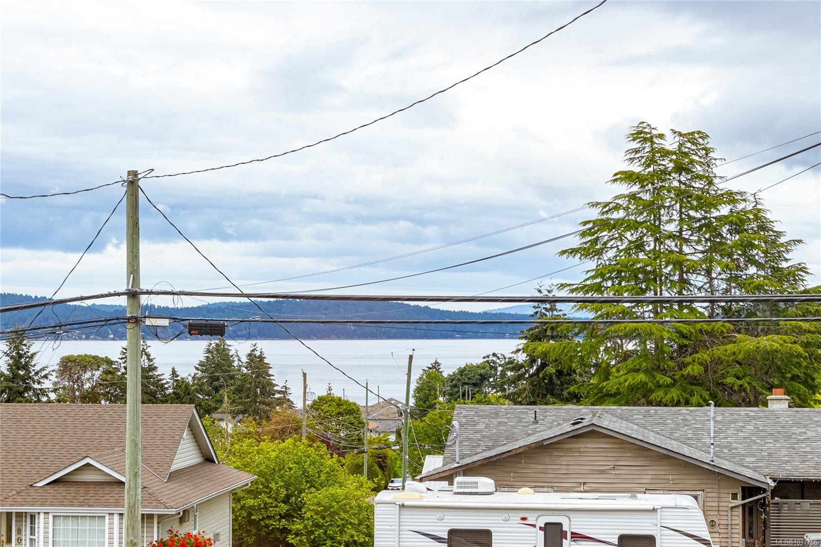 8082 York Ave, Crofton, BC