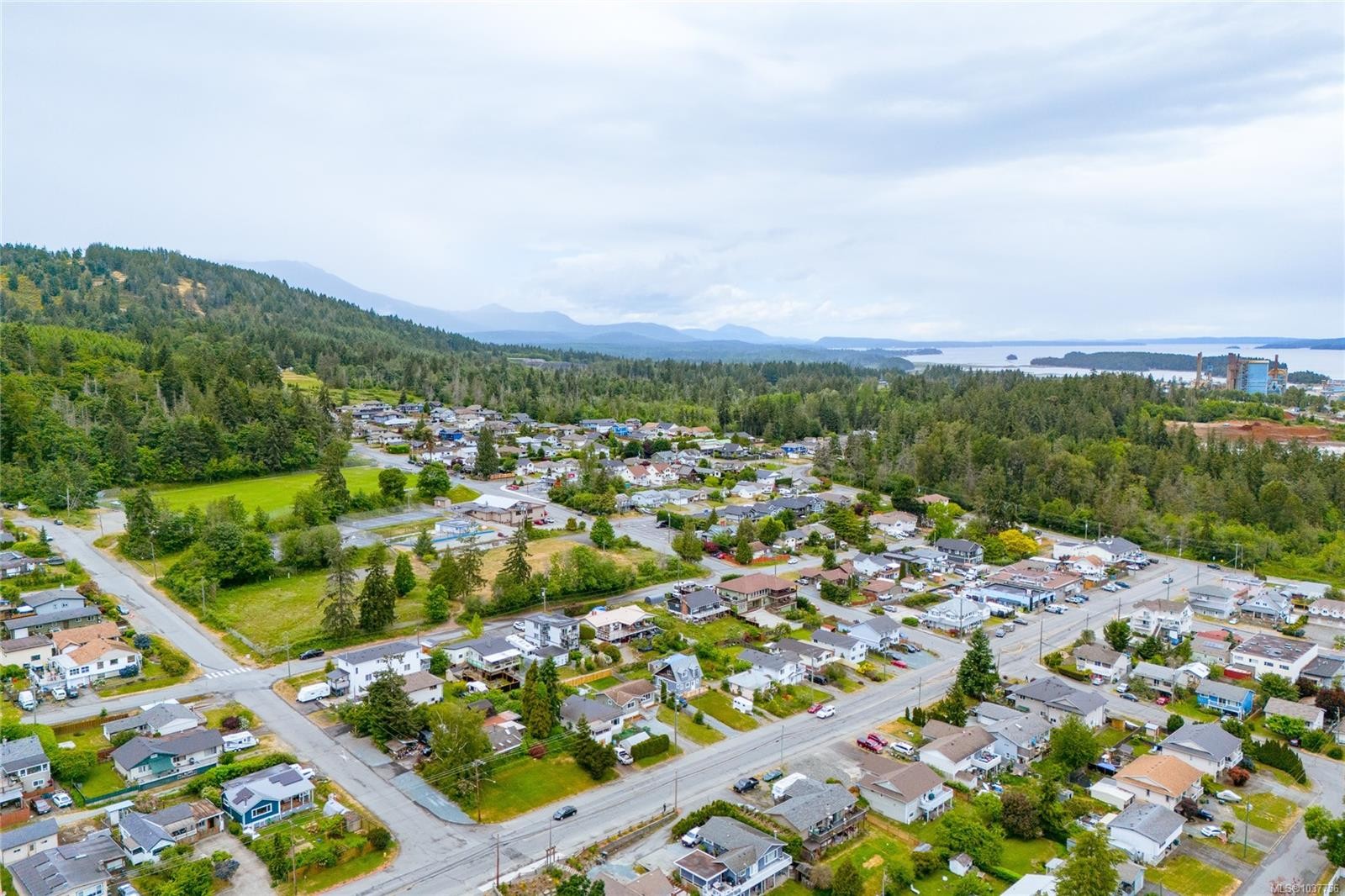 8082 York Ave, Crofton, BC