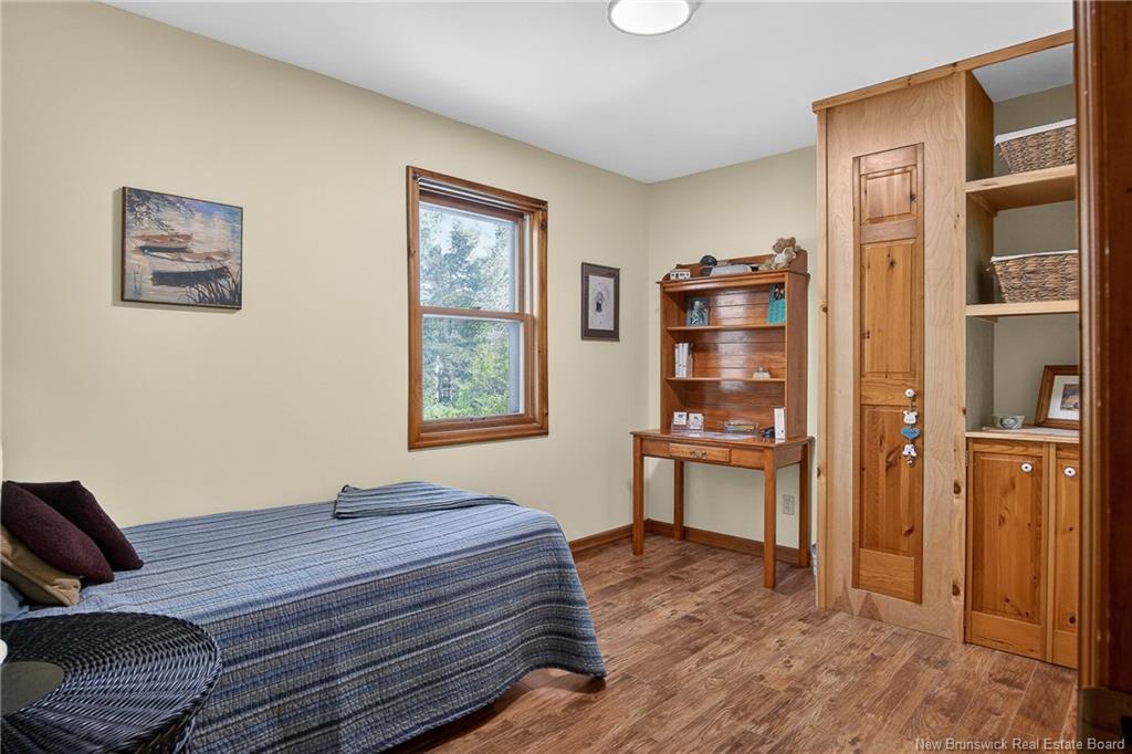 913 Guthrie Rd, Midland, NB