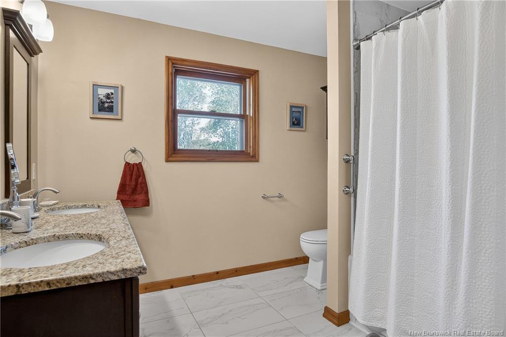 913 Guthrie Rd, Midland, NB